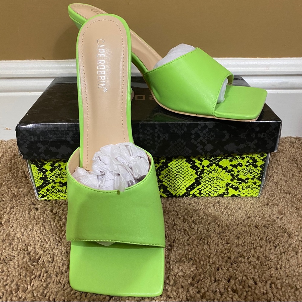 Square Toe Heels
